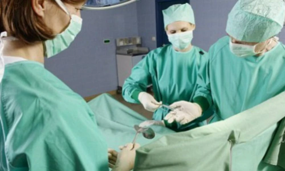ΗΠΑ: Γυναίκα στη Φλόριντα δώρισε το νεφρό της σε άγνωστο και γνώρισε την αγάπη- Μια συγκινητική ιστορία με φόντο το κρεβάτι του χειρουργείου